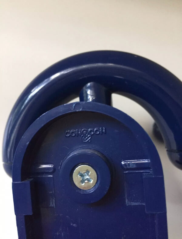 Patère porte manteau Arco bleu vintage design Italy Luigi Caramella