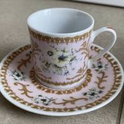 Cups