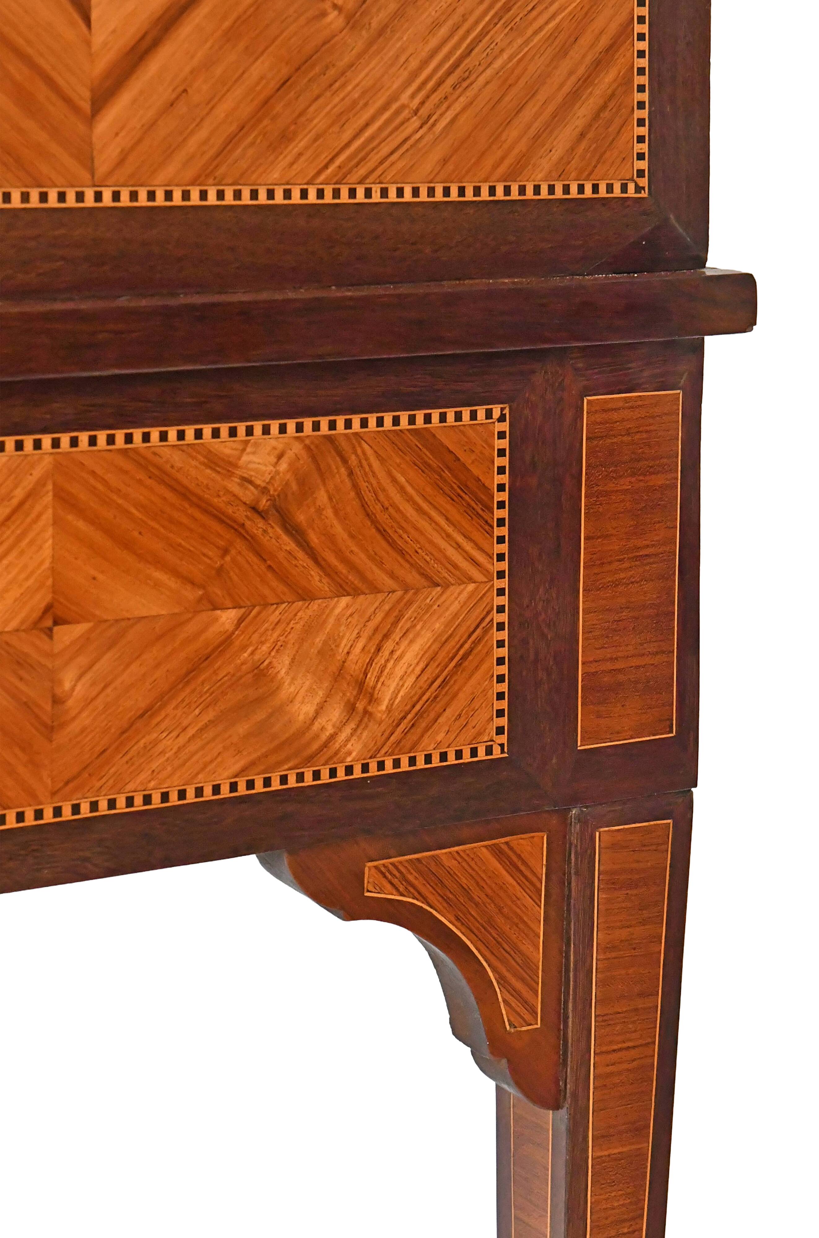 Cylinder desk in Louis XVI style