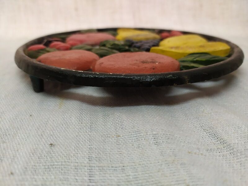 Old metal round flat bottom Fruits