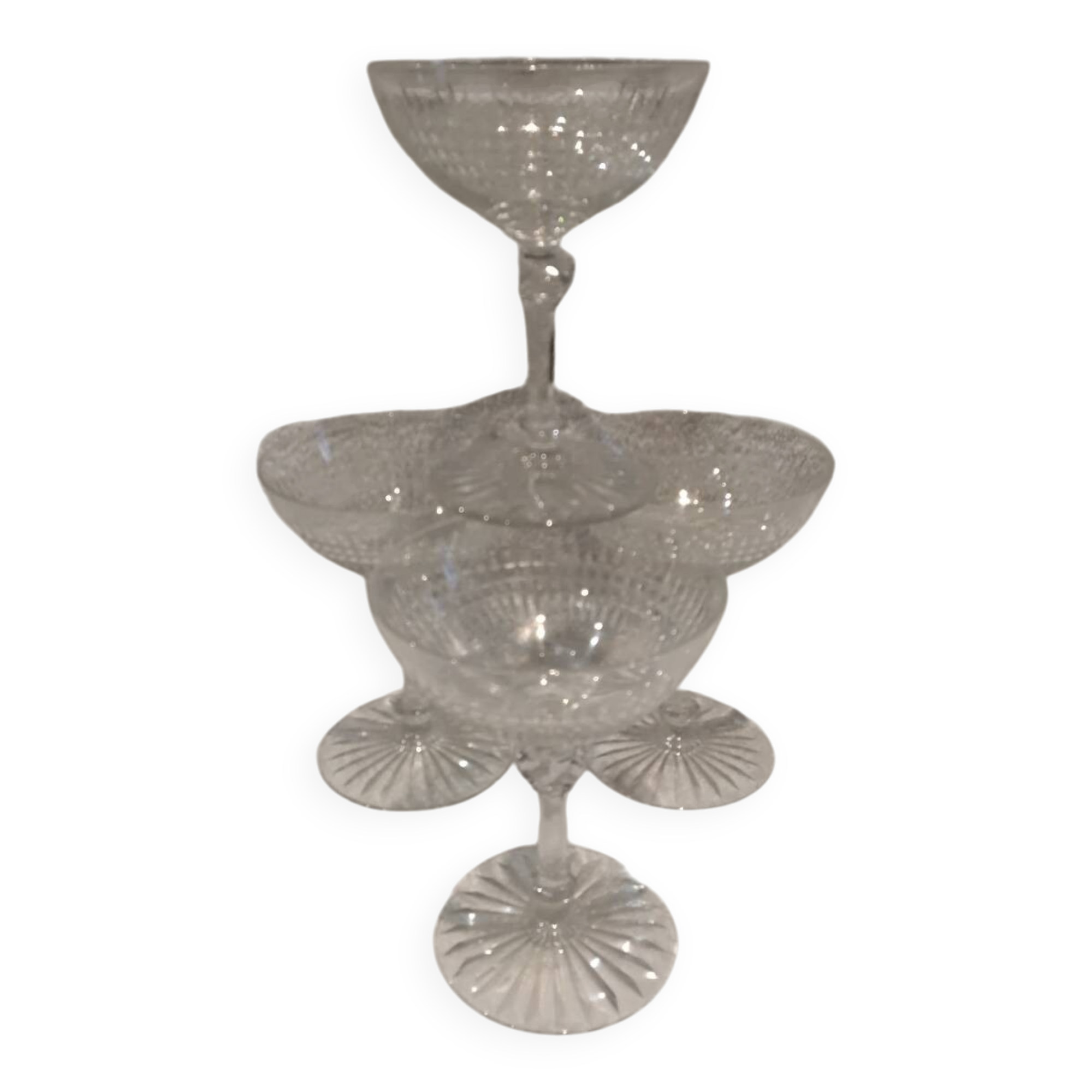 4 coupes à champagne en cristal Baccarat modèle Nancy