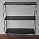Metal string shelf