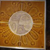 Table basse en céramique "Soleil" de R. Capron et J. Derval  Vallauris