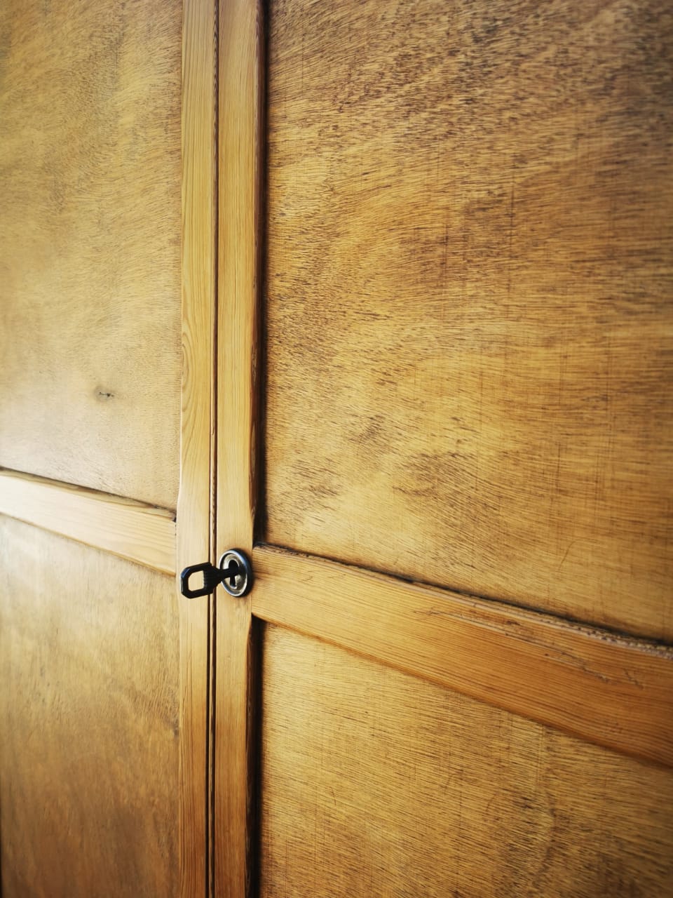 Parisian wardrobe 50s