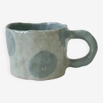 Grey dots mug