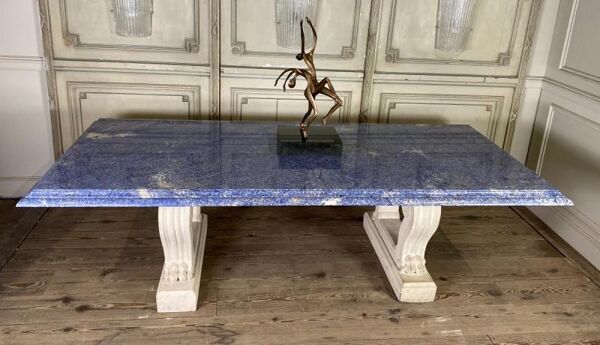 Table en granit bleu azul bahia et pierre limoneuse vers 1980