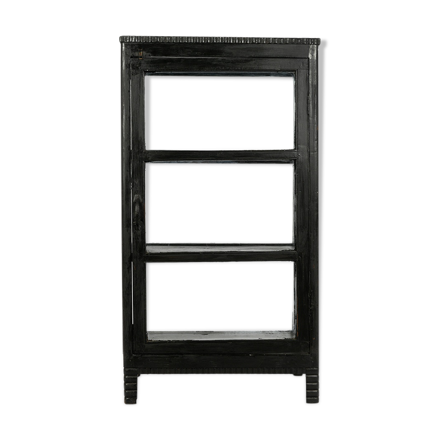 Black wooden central window