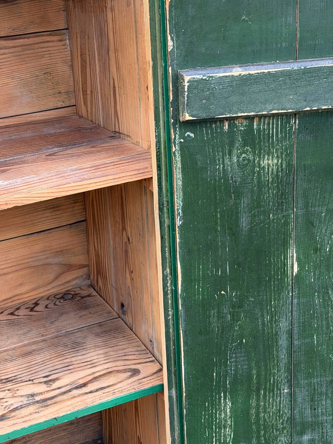 Green workshop cabinet 1940