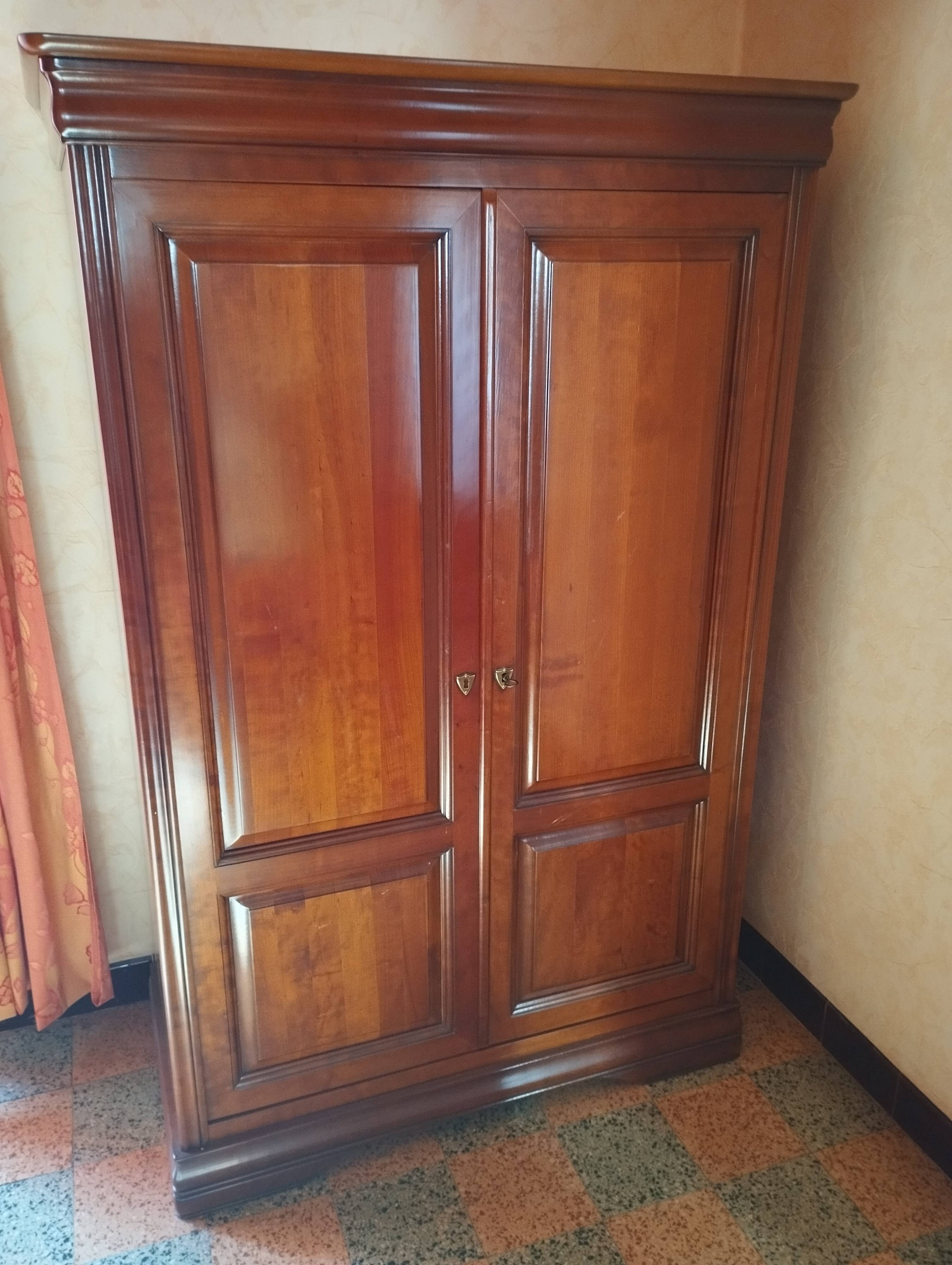 Ernest Menard TV cabinet