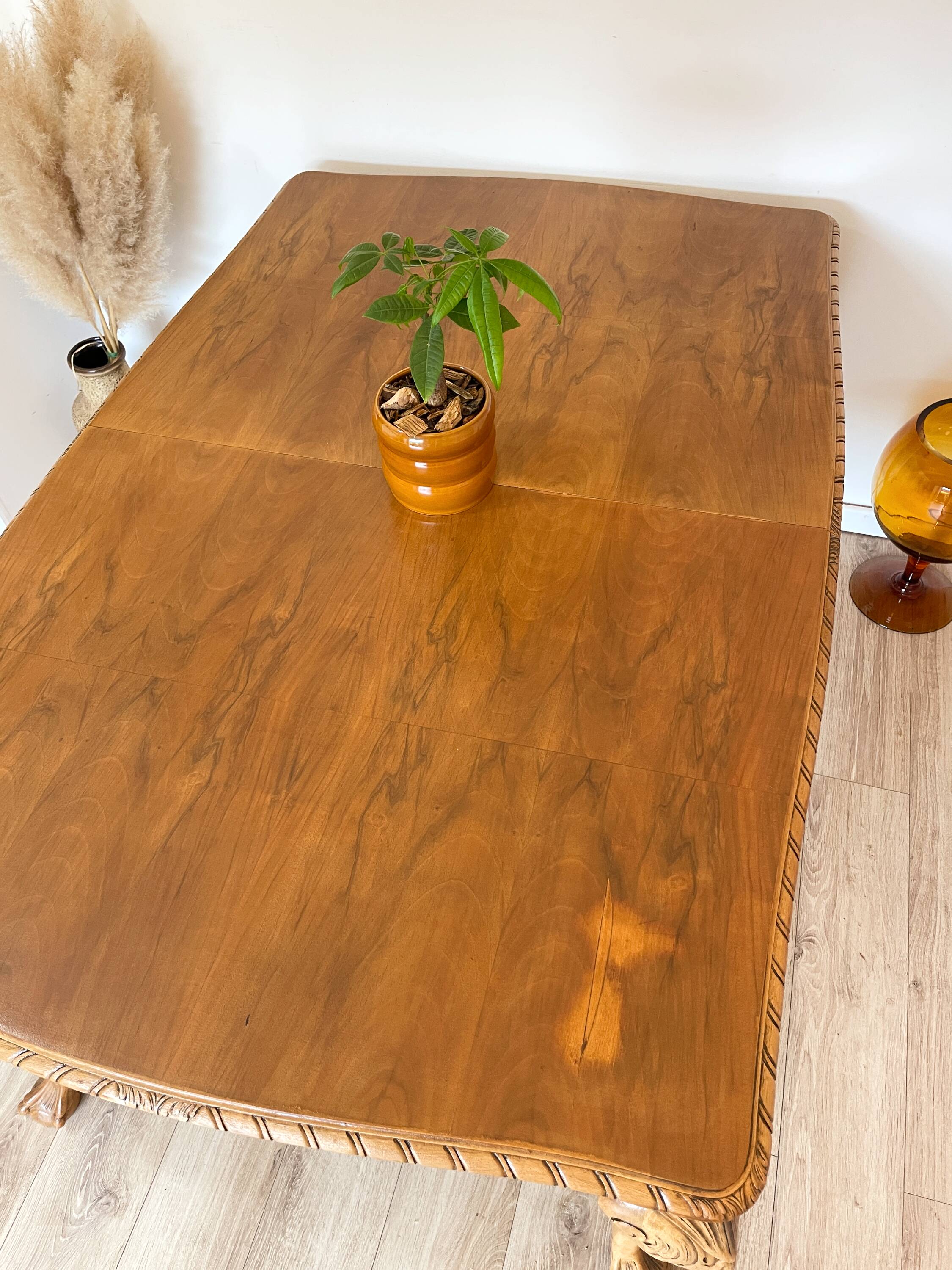 Large extendable dining table - Claw feet - Seats 12