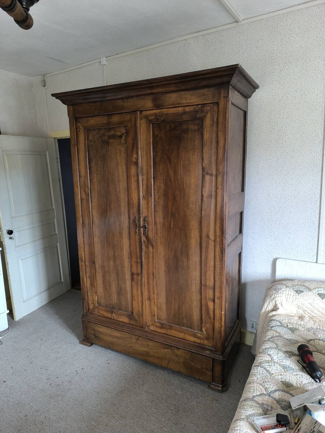 Louis Philippe oak wardrobe