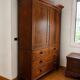 Armoire ancienne en acajou à glace, style Louis-Philippe