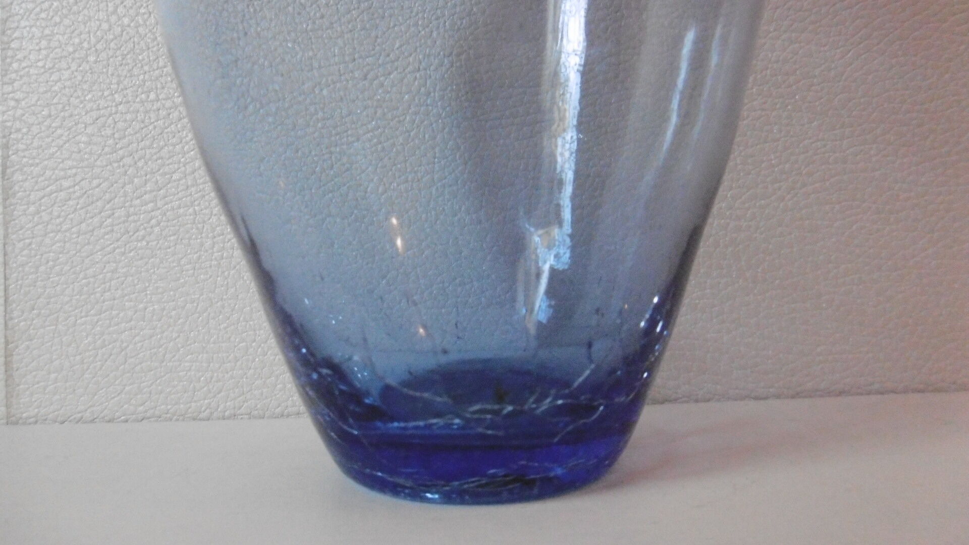 Blue vase glass blows