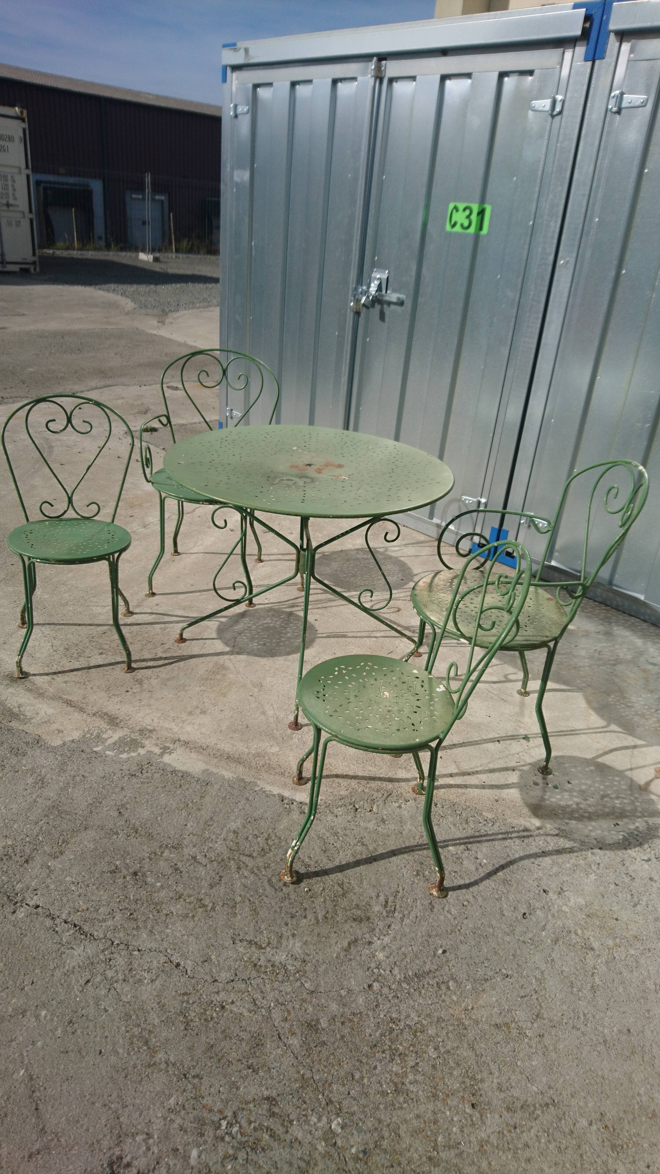 Garden furniture in wrought iron