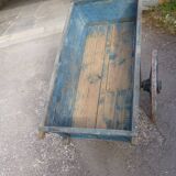 Charrette ancienne patine bleue