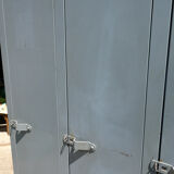Former 3-door workshop locker room