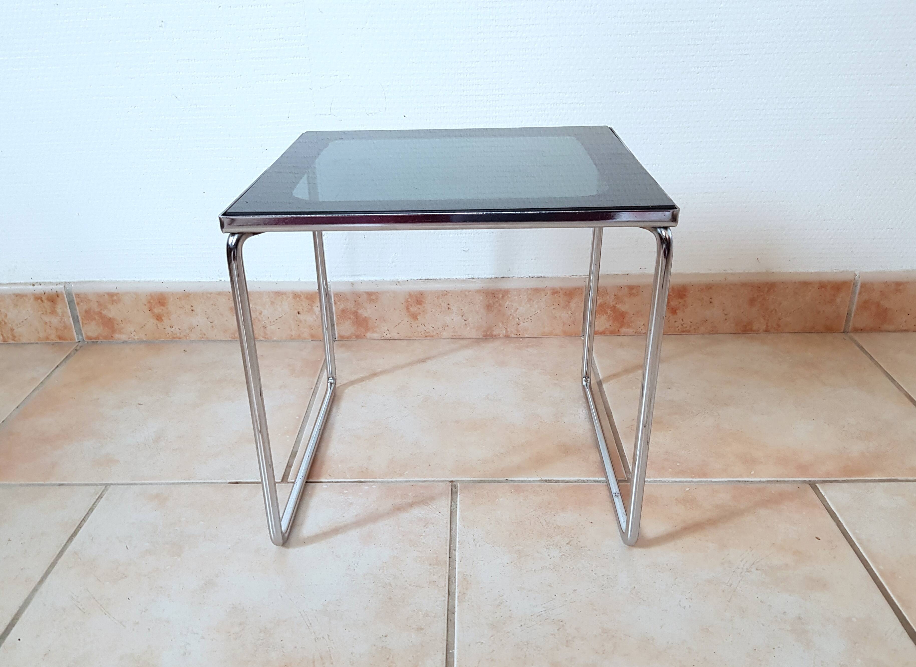 Space age 1970 side table