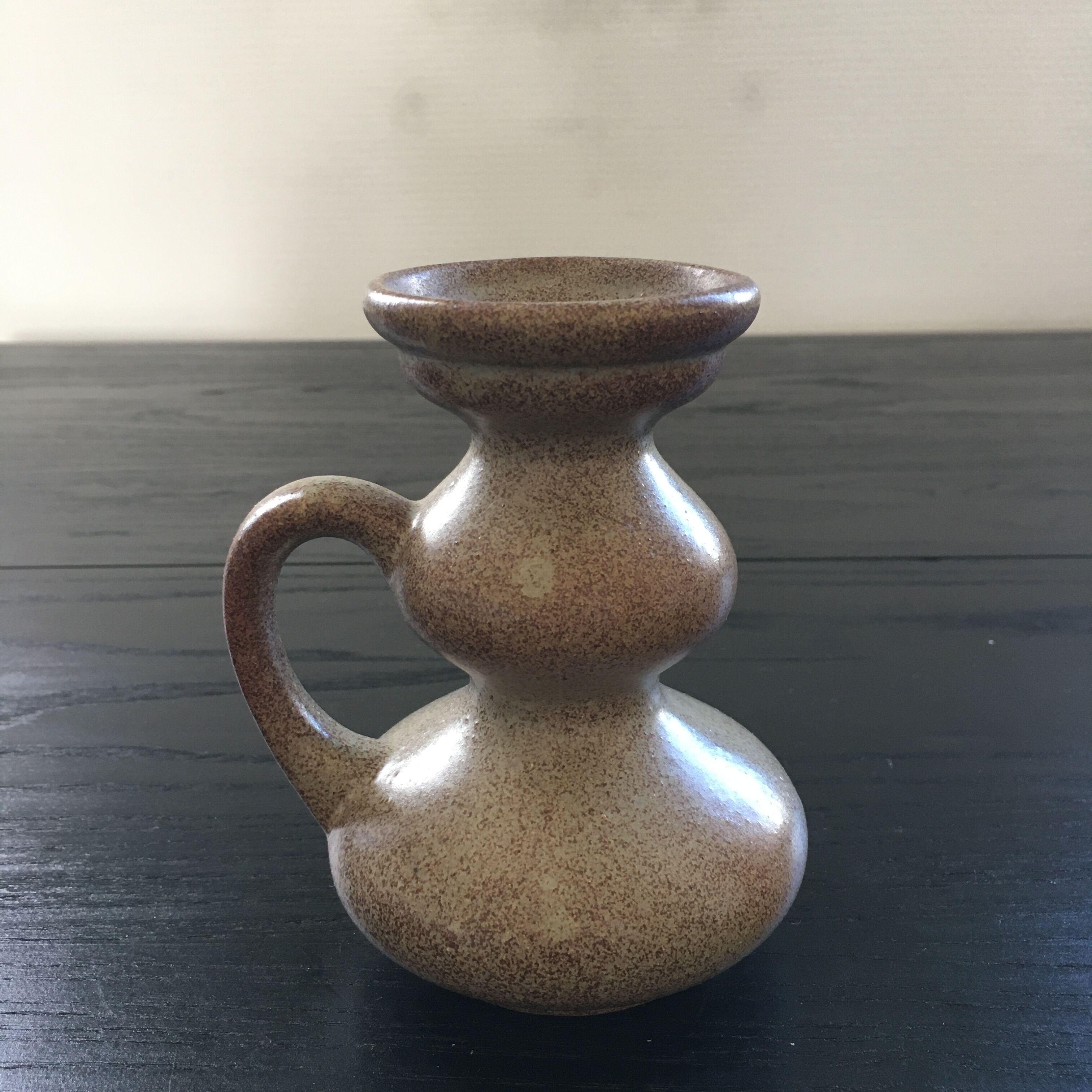 Beige stoneware candle holder
