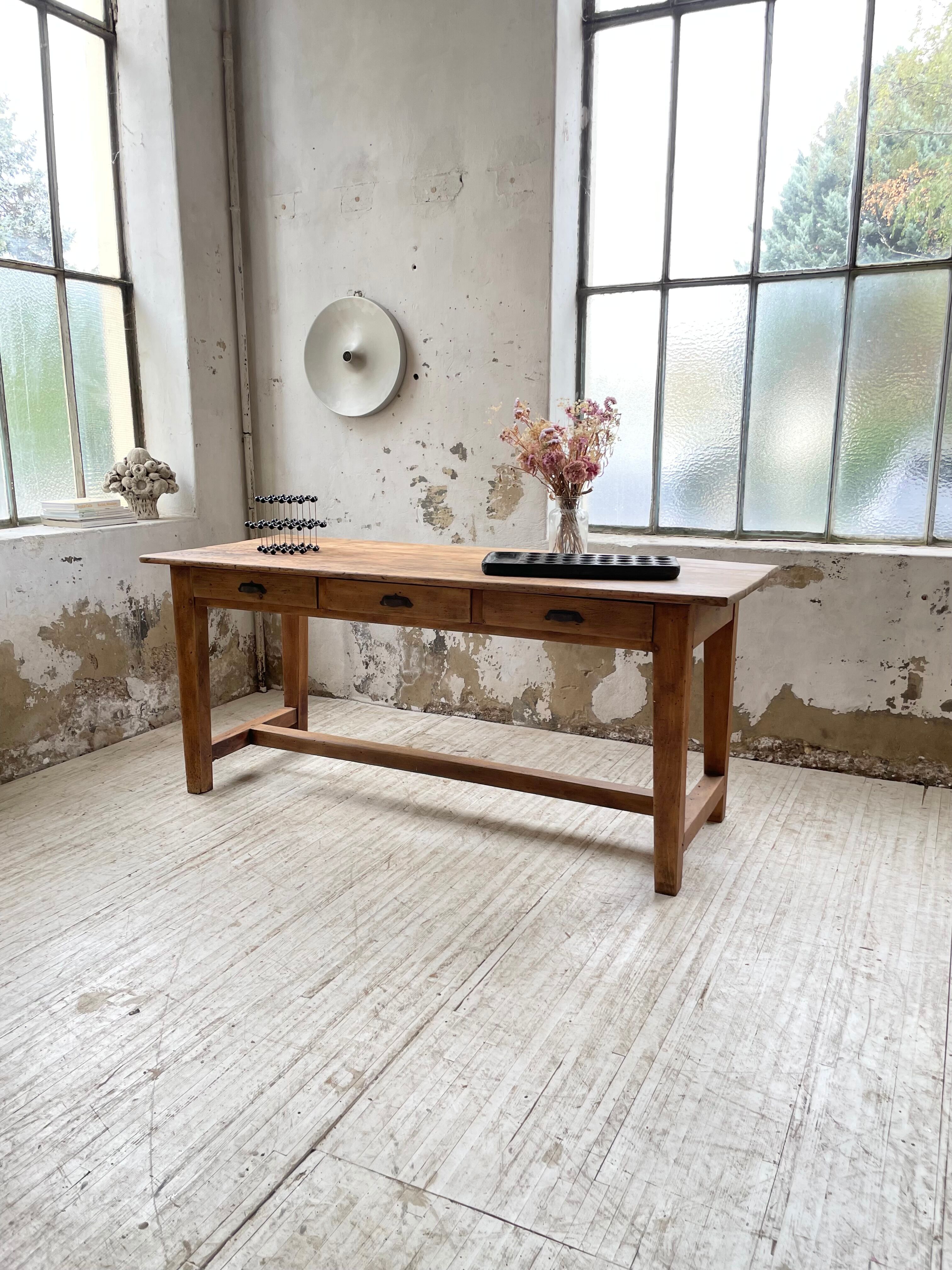 Oak island farmhouse table 2m