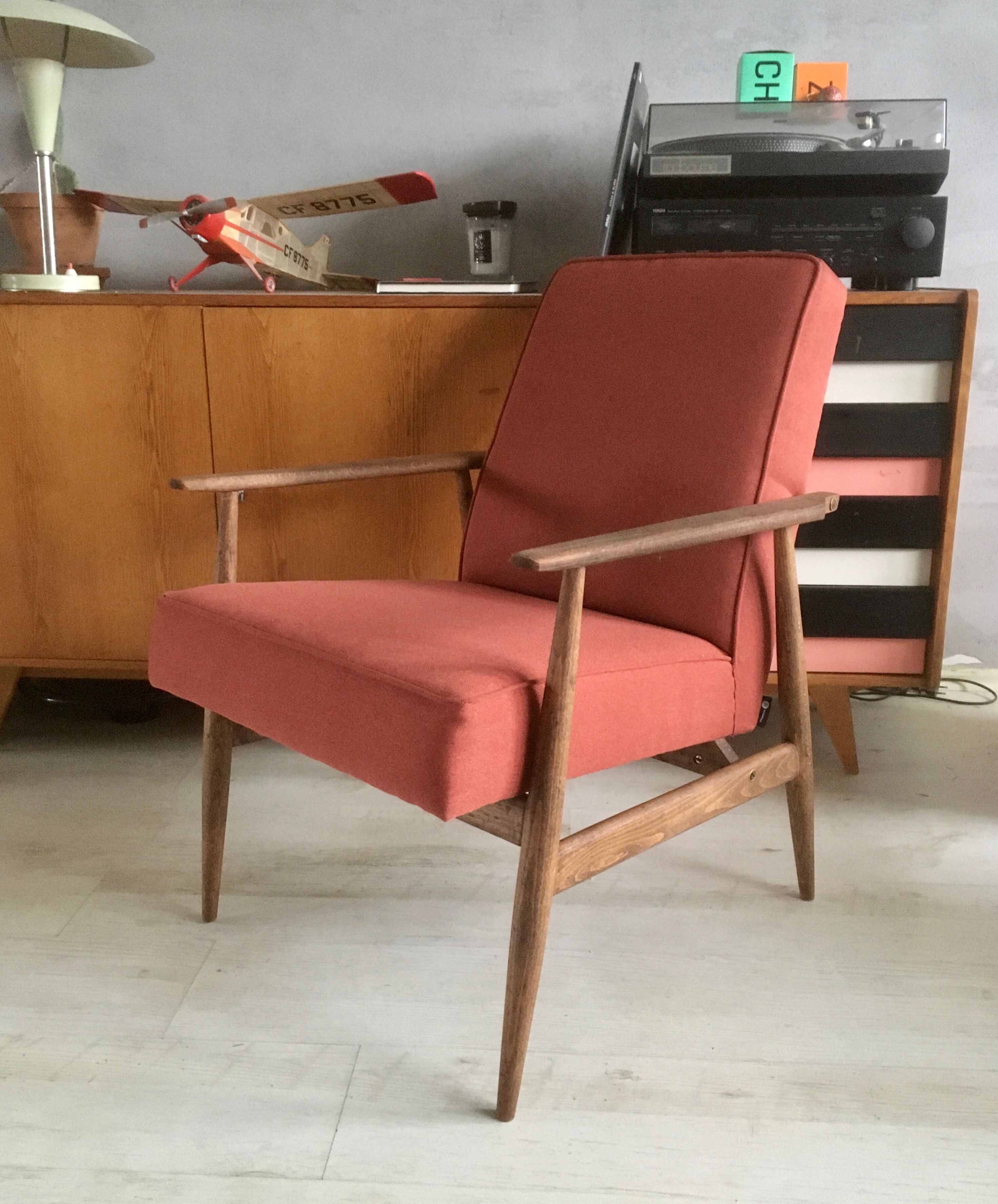Fauteuil original vintage poli 300-190