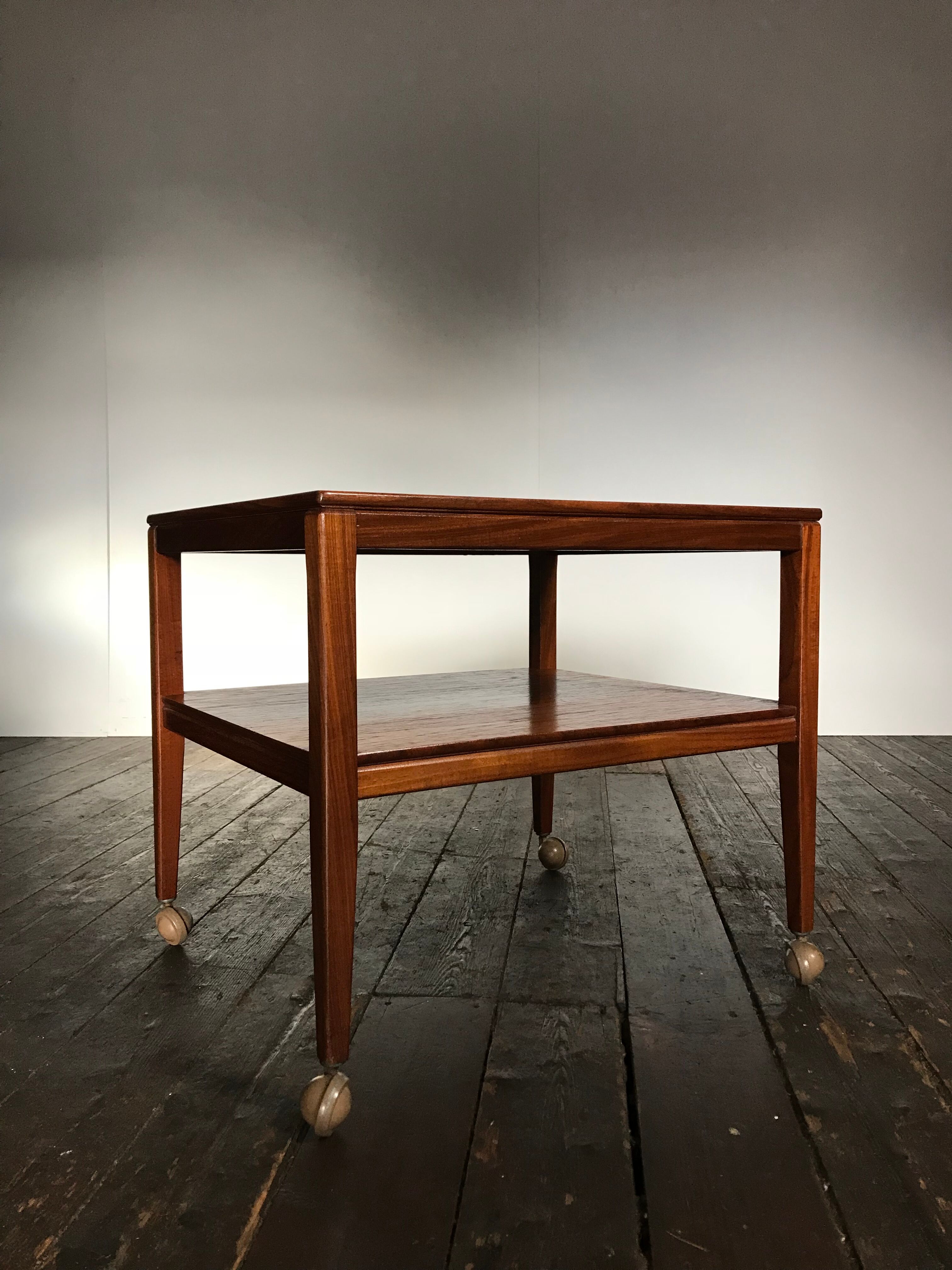 Scandinavian teak coffee 60