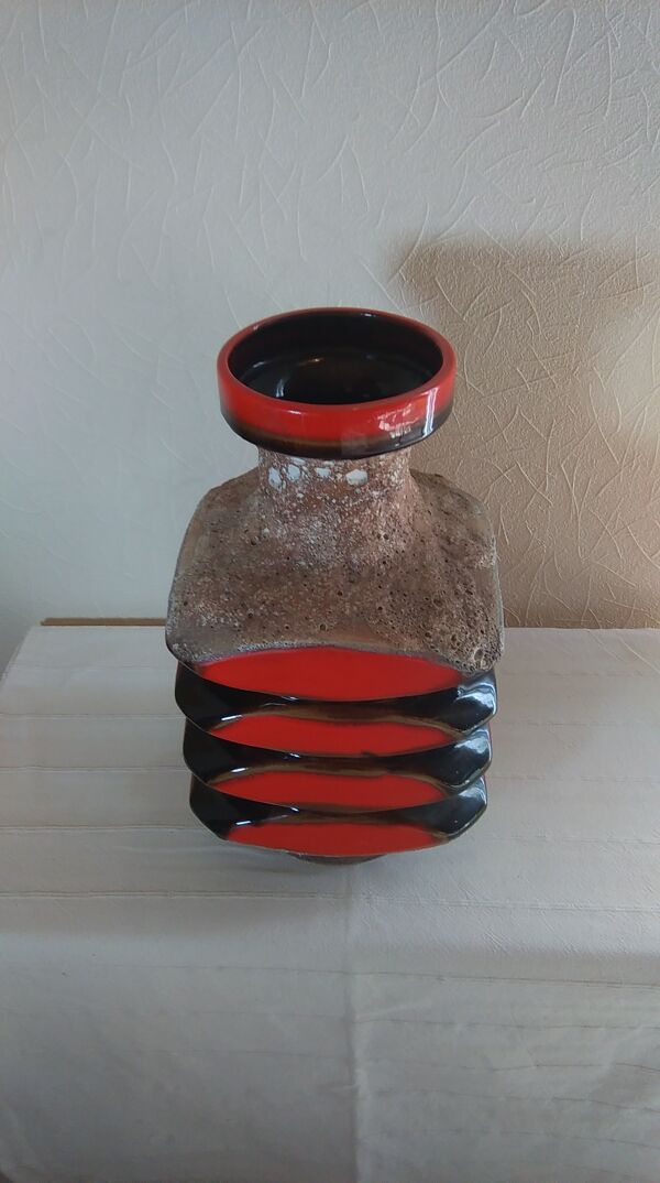 Vase par Cari Zalloni pour Steuler kéramik 60