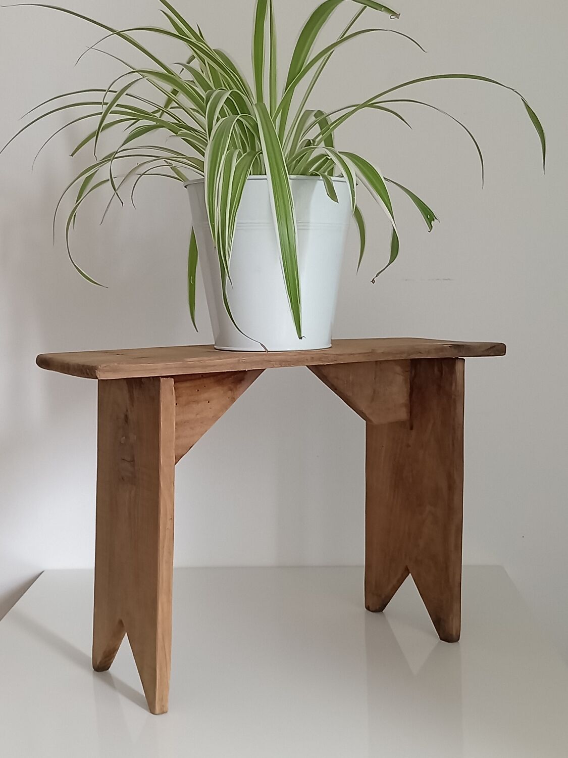 Stool/Farmhouse stool/Plant stand