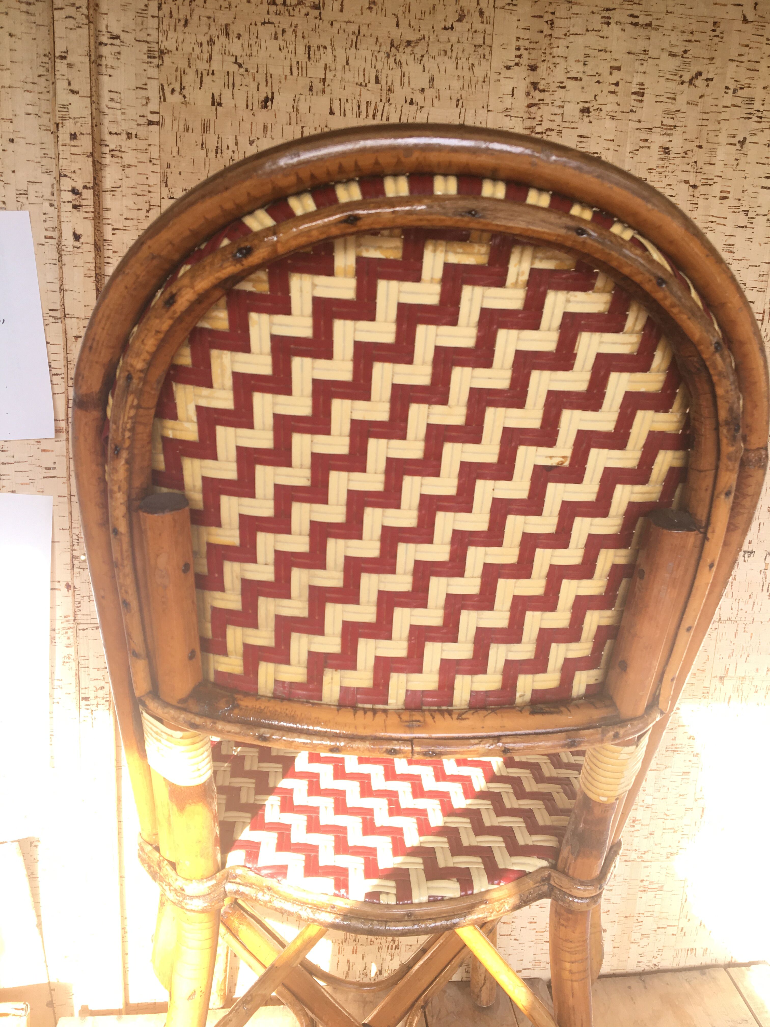 Chaise de bistrot  bambou et plastique