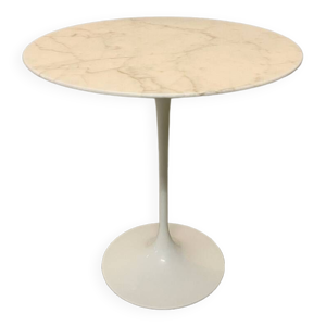 Table tulipe en marbre - eero saarinen