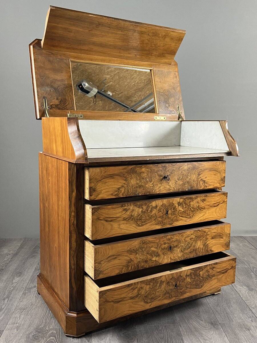 Walnut toilet commode, 19th century