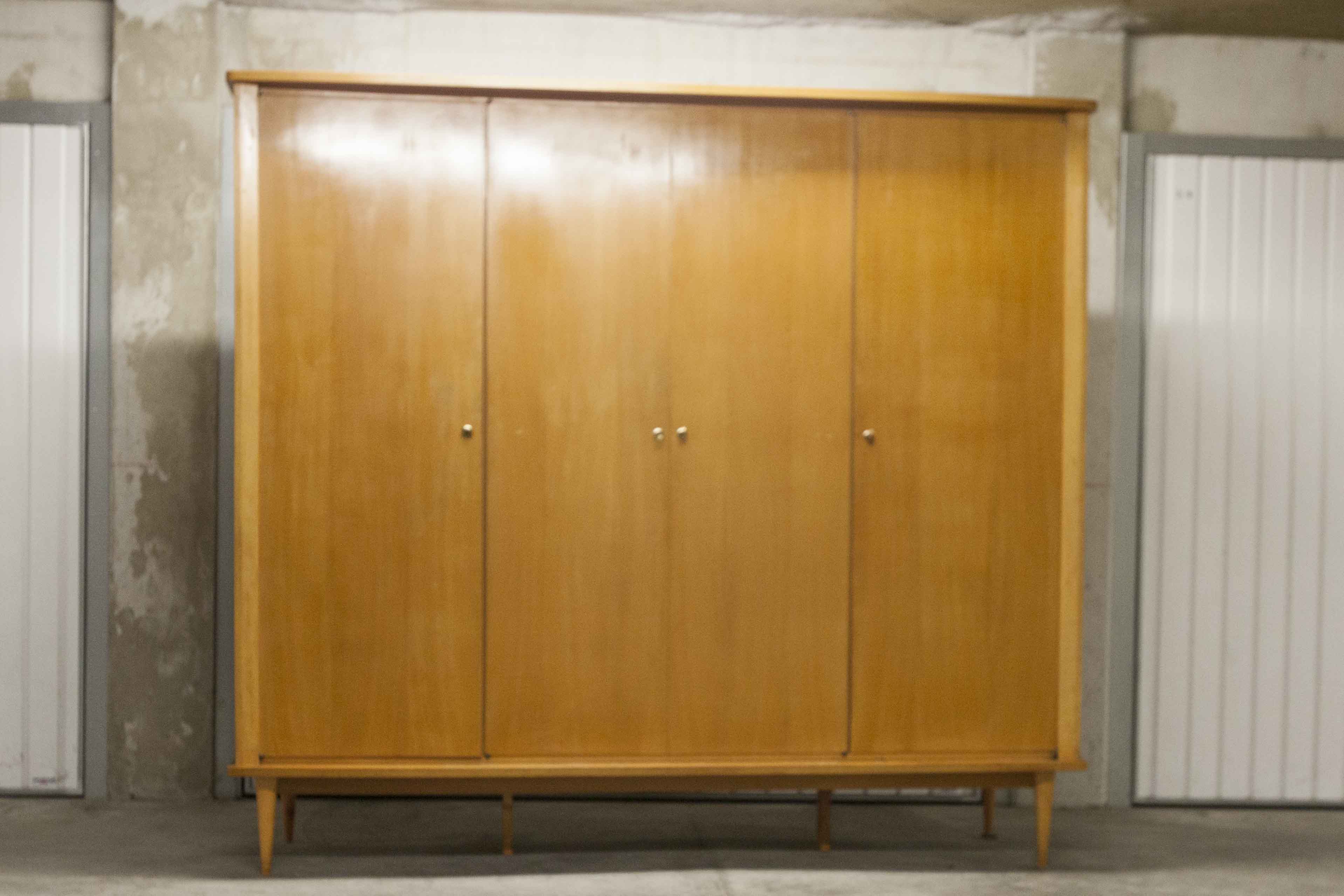 Scandinavian wardrobe 1960 honey color 4 doors L 205 cm