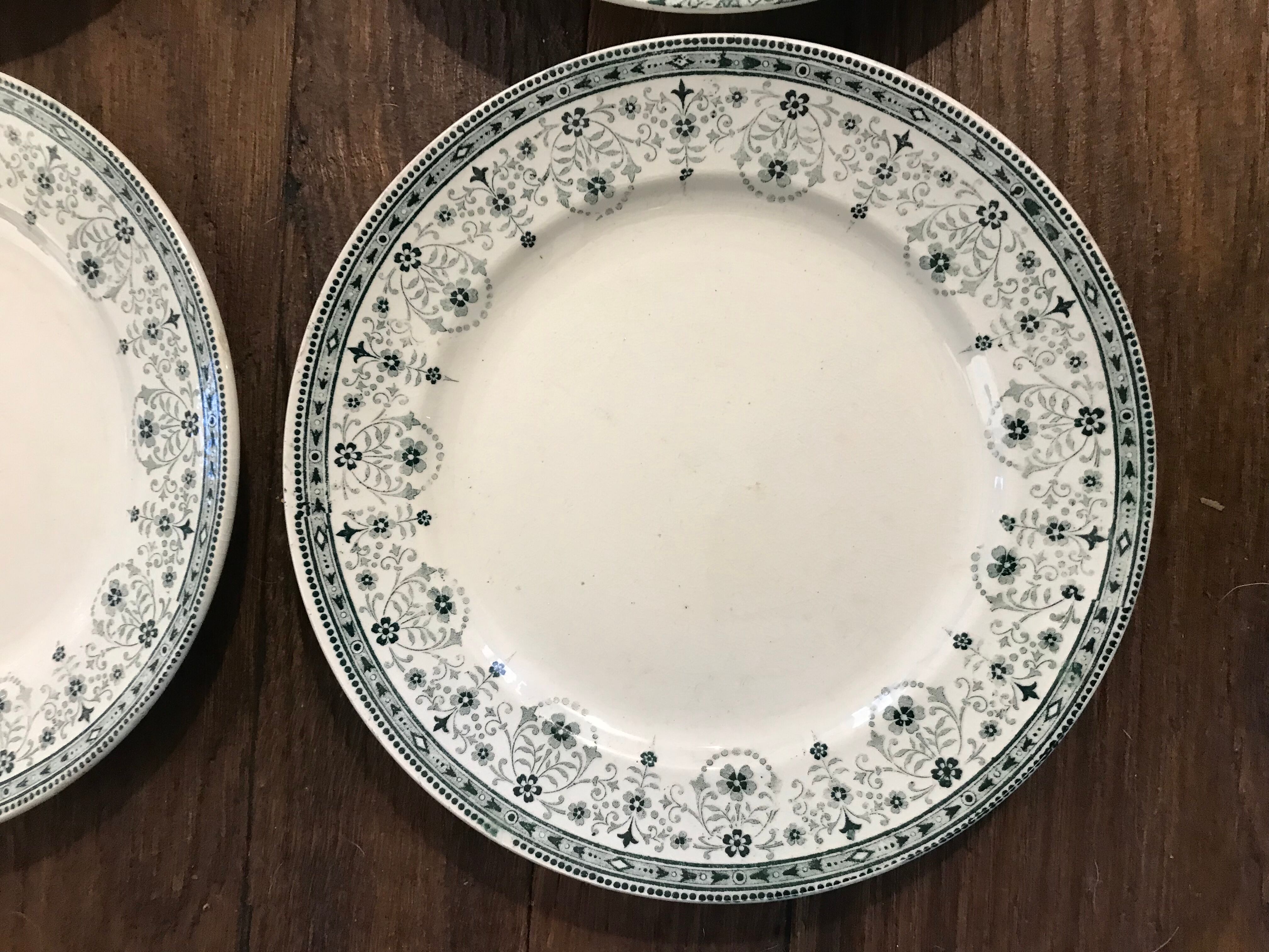 4 plates for dessert Saint Amand
