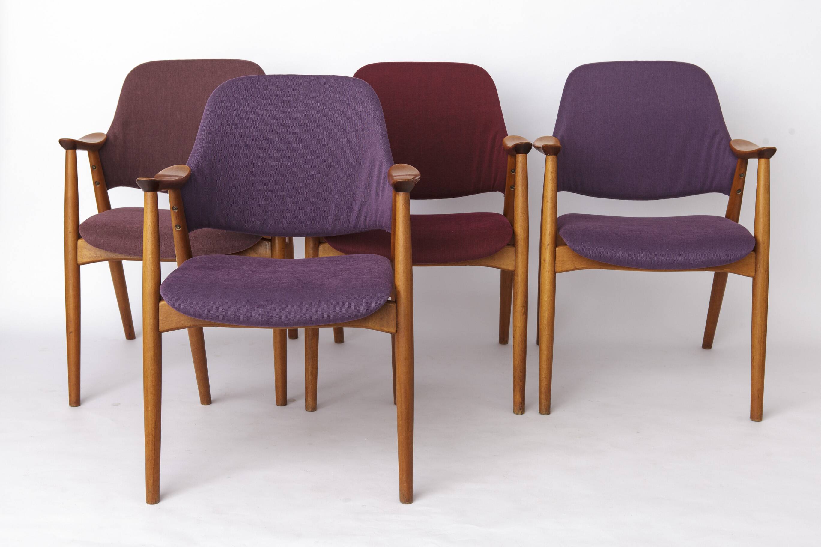 Vintage Lounge Chairs Set of 4, Germany 1960s, Beech Wood, Newly Upholstery