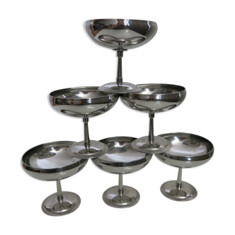 Ensemble de six coupelles en inox de Letang-Rémy