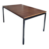 Urich.p weiser table