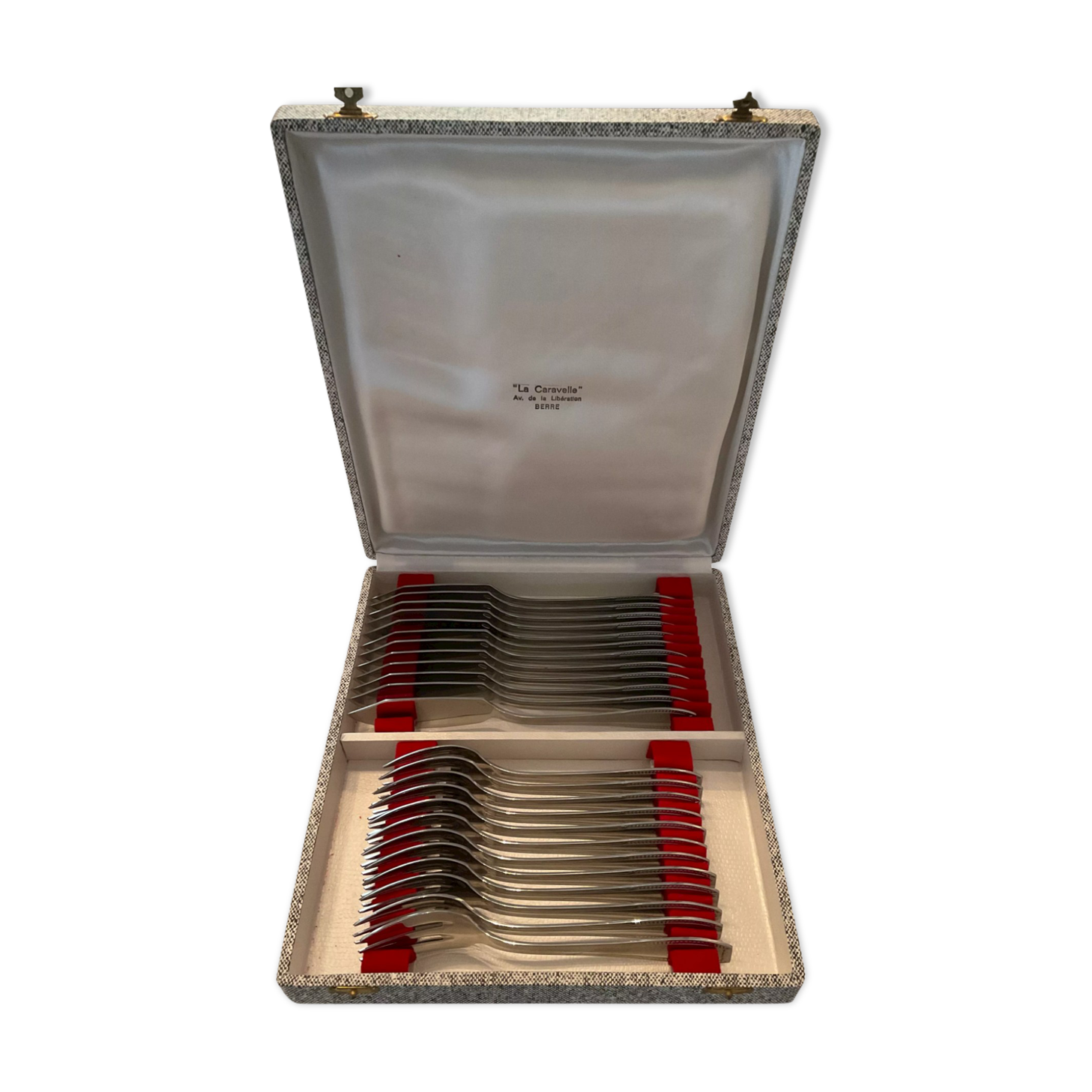 24 fish covers. Forks and knives . Stainless steel. Vintage