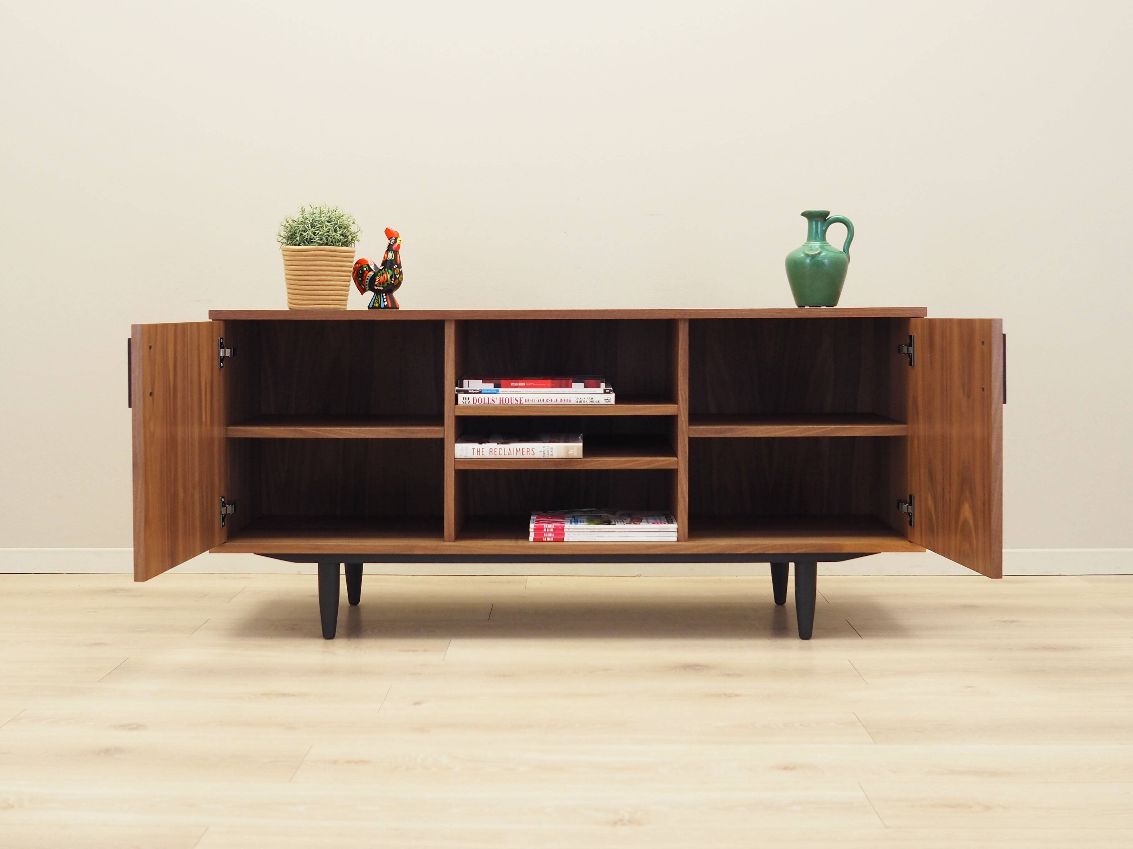Walnut furniture, Scandinavian design