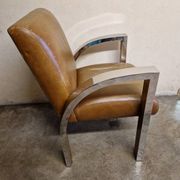 Aviator chair in walnut veneer and chrome metal, 1970.