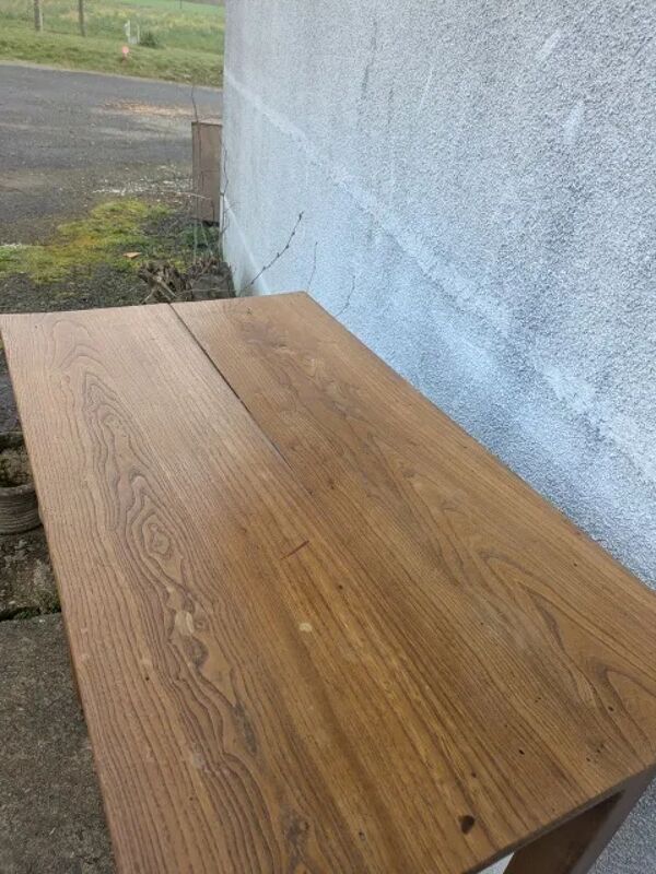 Table haute « mange debout », bureau