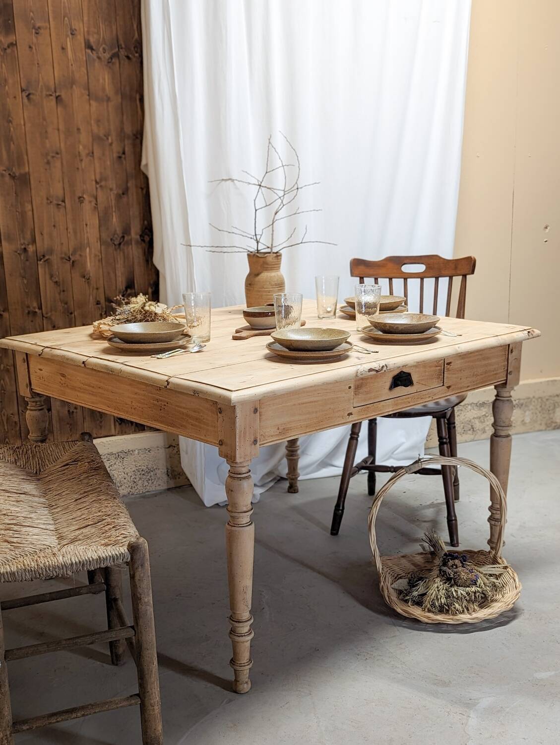 Table à manger 4/6 personnes