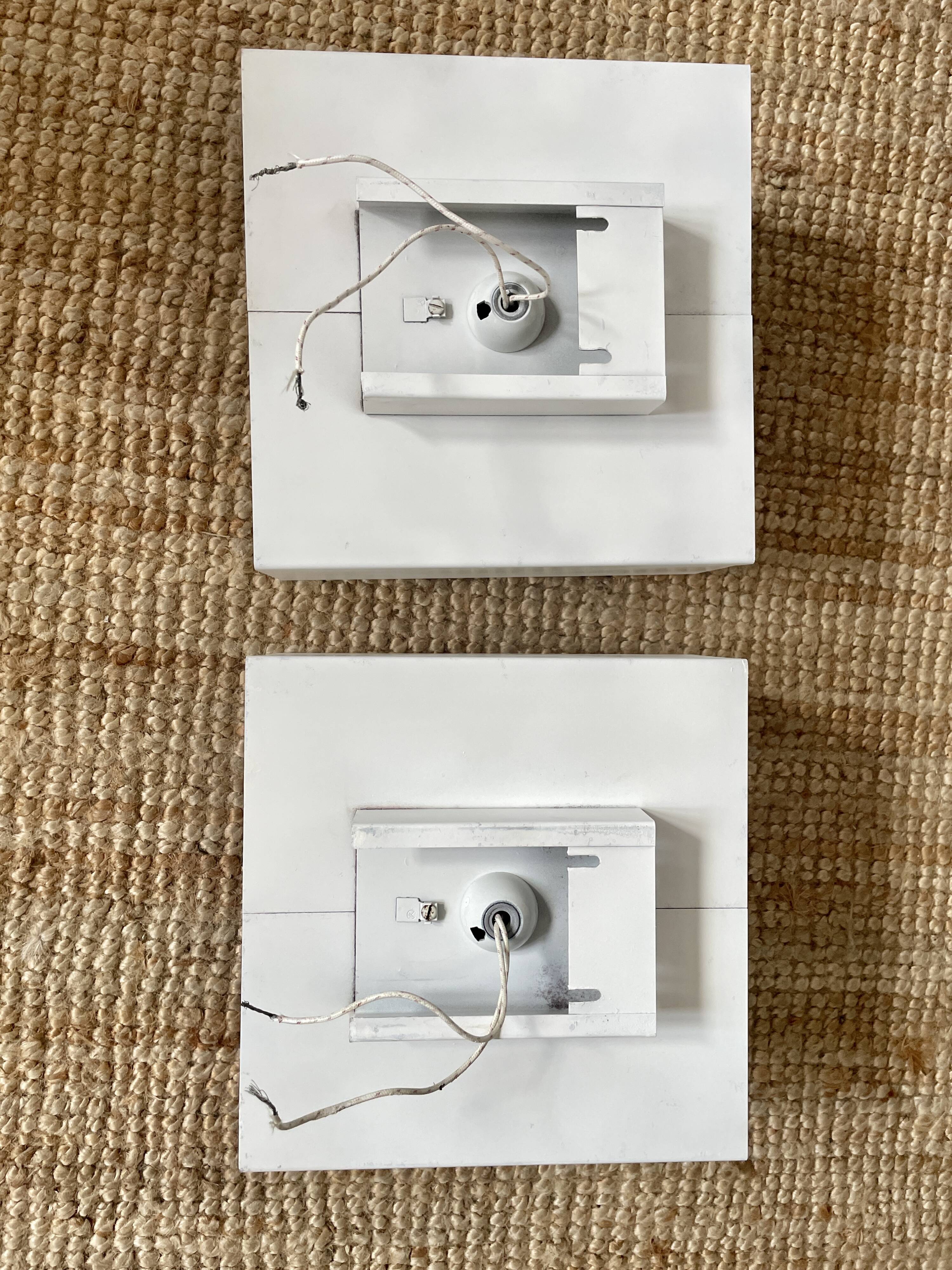 Pair of Disderot wall lights model 2091