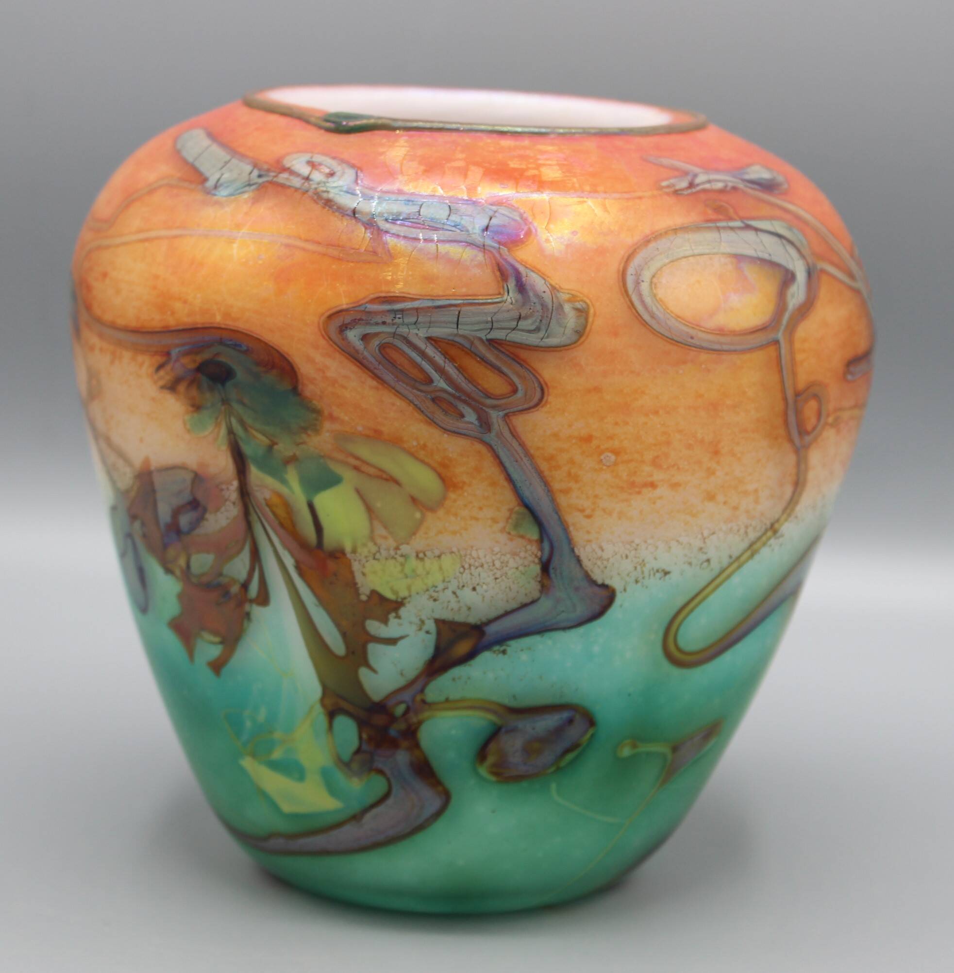 vase en pate verre signe bernard aconito