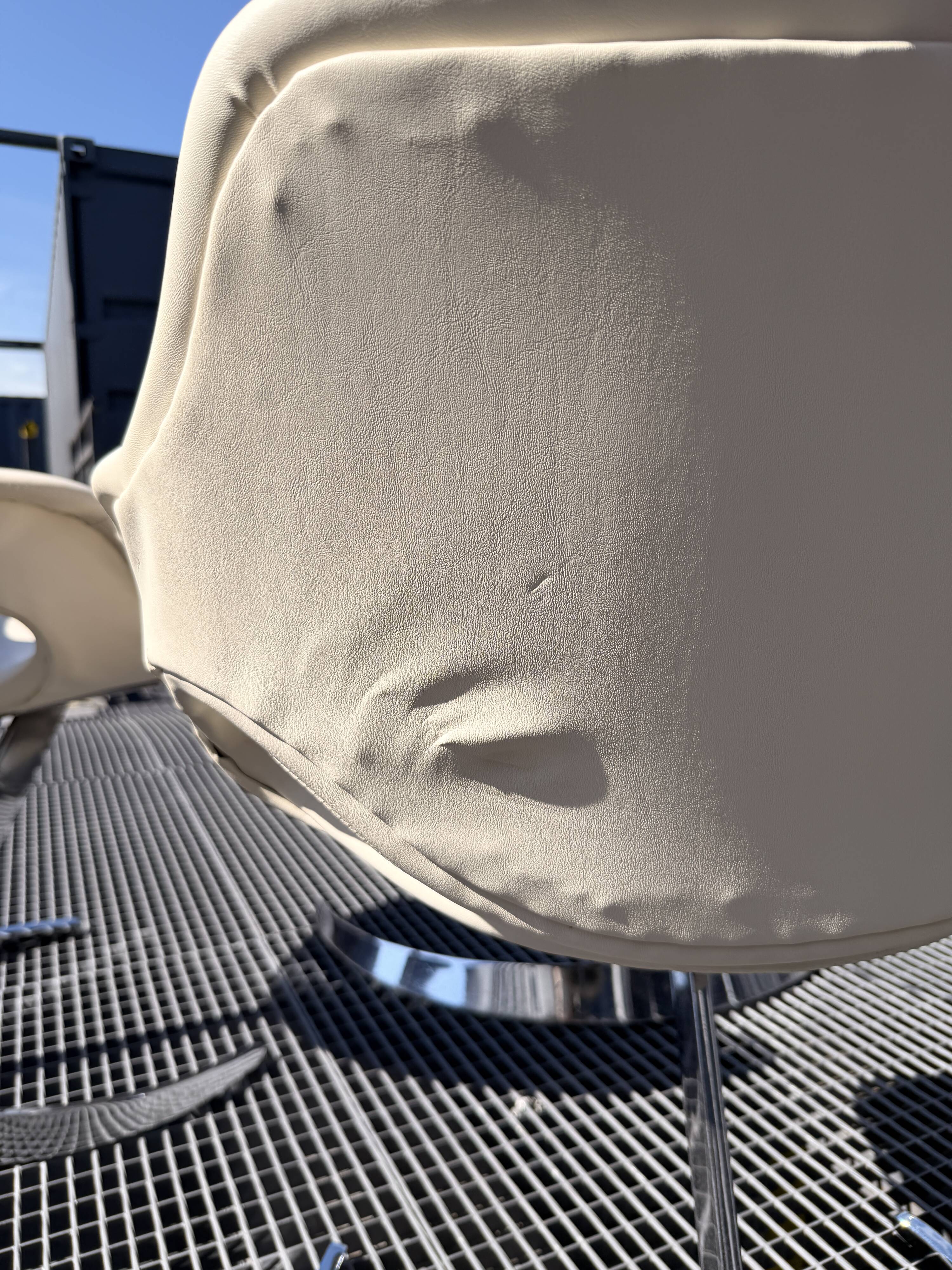 Dining Room Set Scimitar Boris Tabacoff MMM 1970 | Glass and Chrome