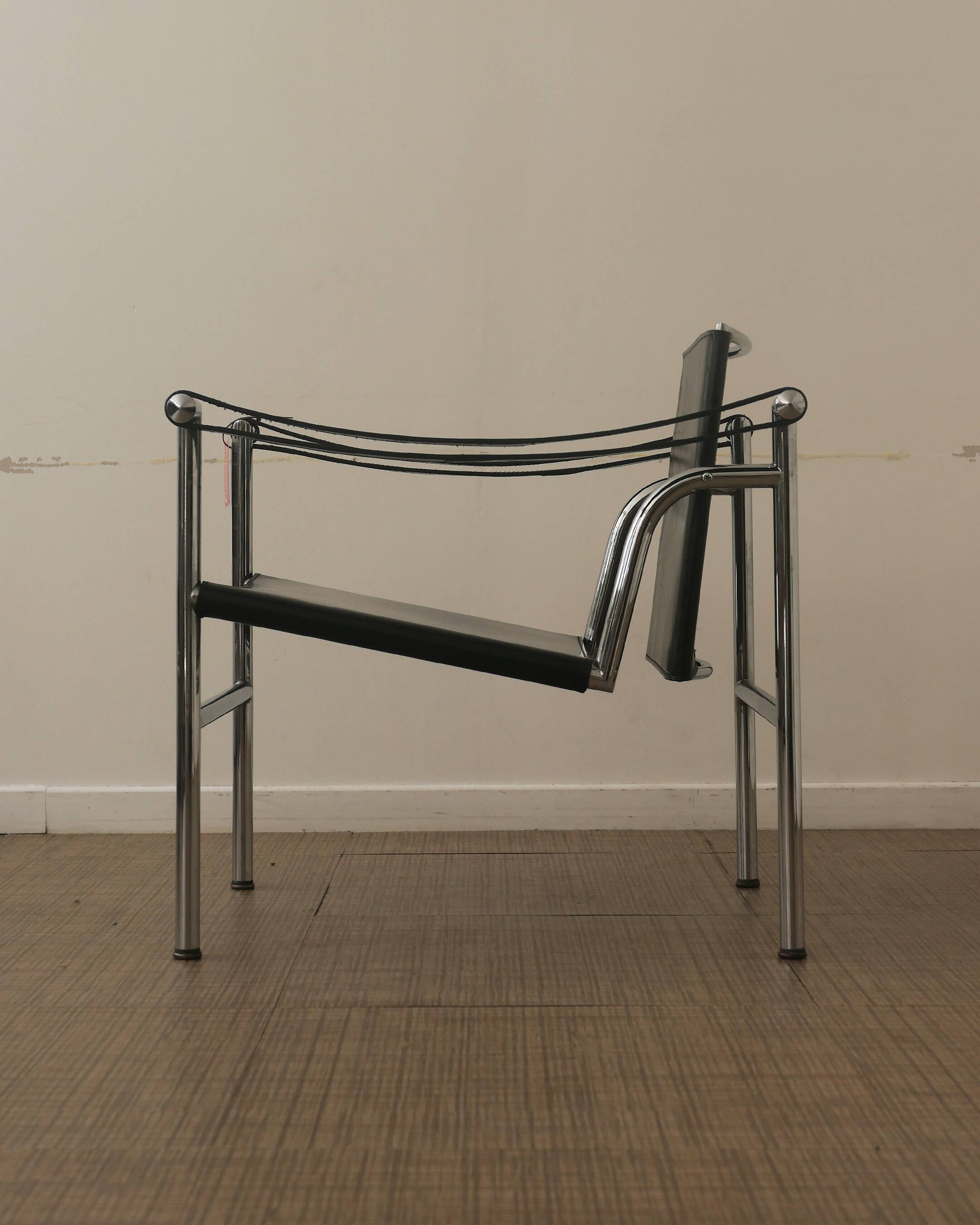 Paire de fauteuils LC1 Le Corbusier / Charlotte Perriand