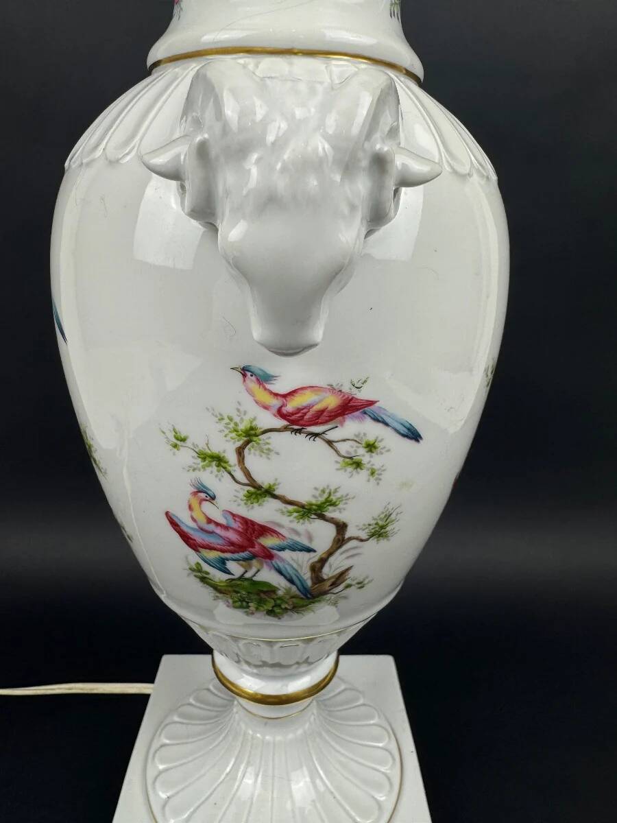Raynaud Limoges lamp base in porcelain, paradise birds