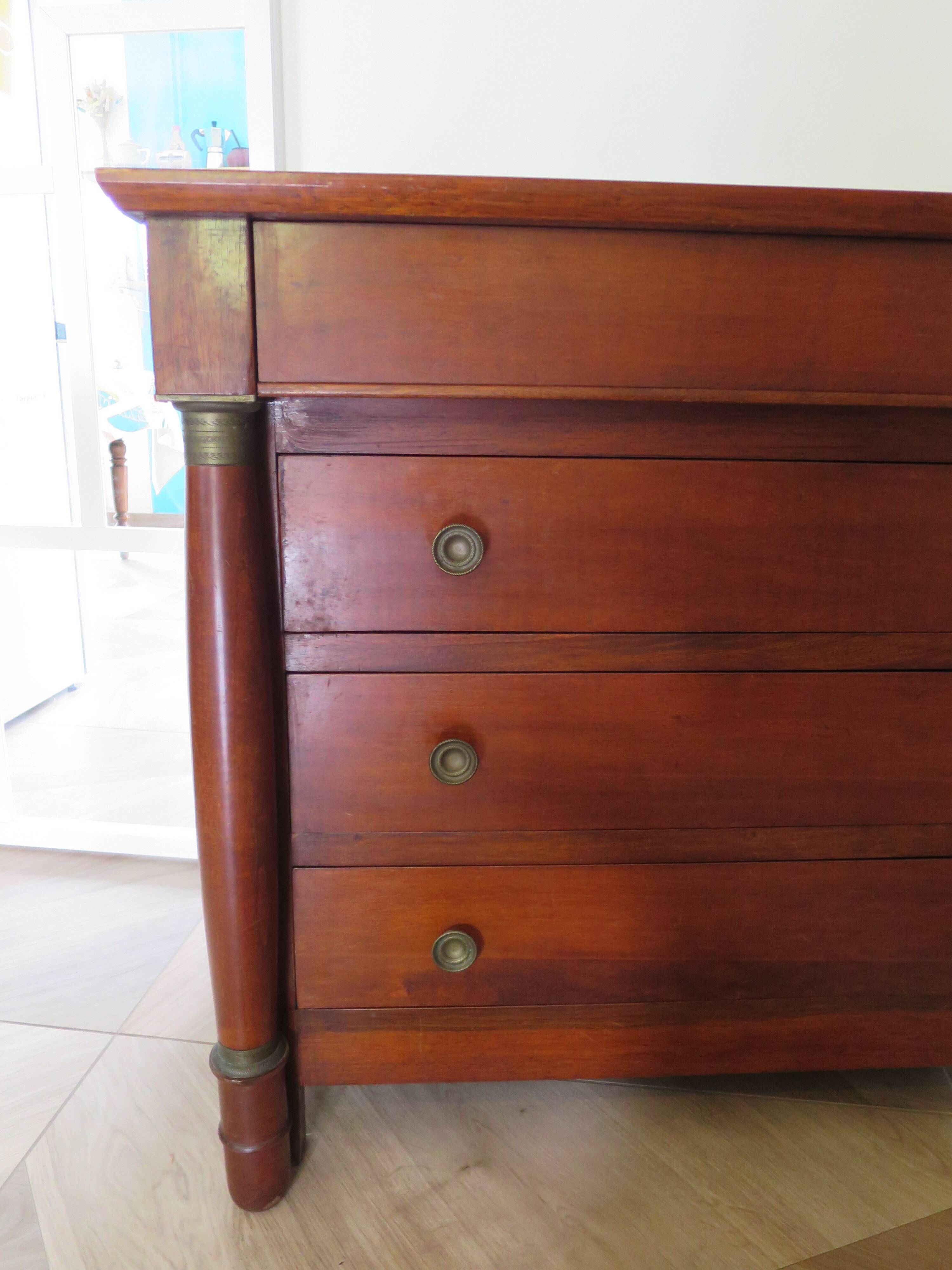 4-drawer chest of drawers - empire style - with detached columns - mahogany-bronze stain