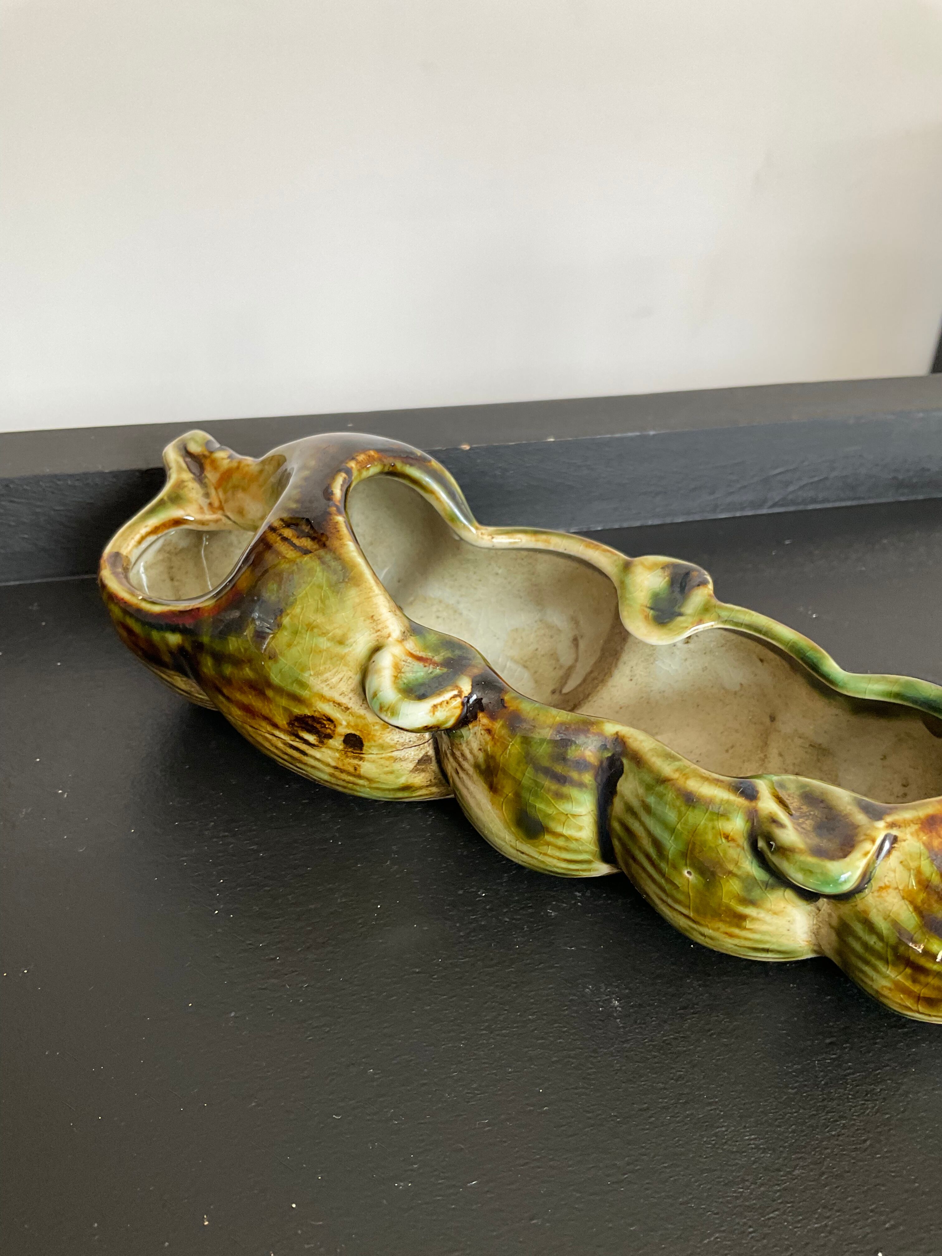 Vintage ashtray glazed ceramic shell