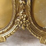 19th century "Victorian" double frame, gilded bronze decorated with acanthus & flower garlands
