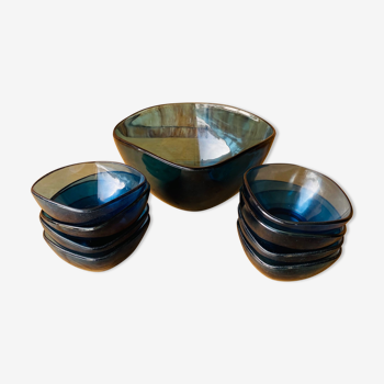 Blue Vereco lot 1 bowl and 8 raviers/cups