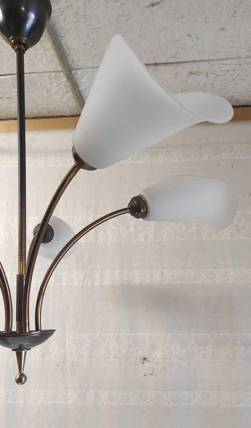 5-light chandelier in metal and opaline - mid-20th century
